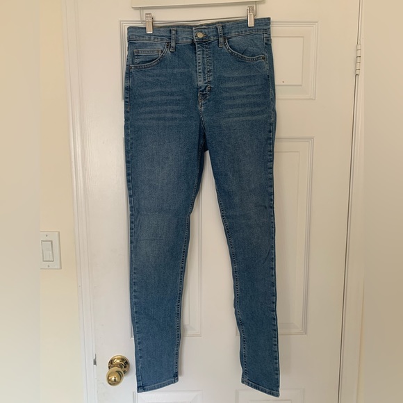 Medium wash Jamie Jean from Topshop - Picture 2 of 3